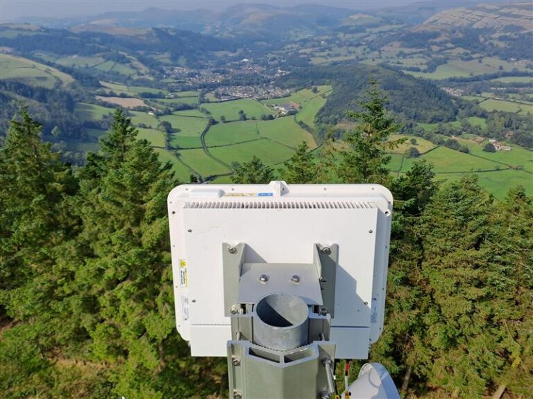 Gigabit Wireless Broadband: How 1Gbps FWA compares to Fibre